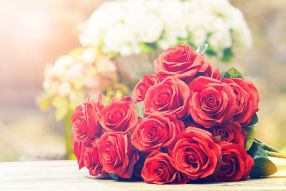 Фреска Букет красных роз